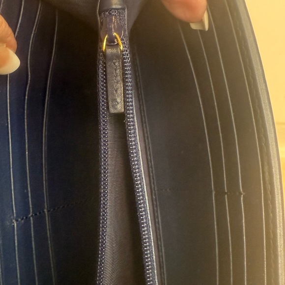 GUCCI ZUMI FLORA CANVAS LEATHER LONG BIFOLD WALLET 8BE1524
. - Picture 12 of 16